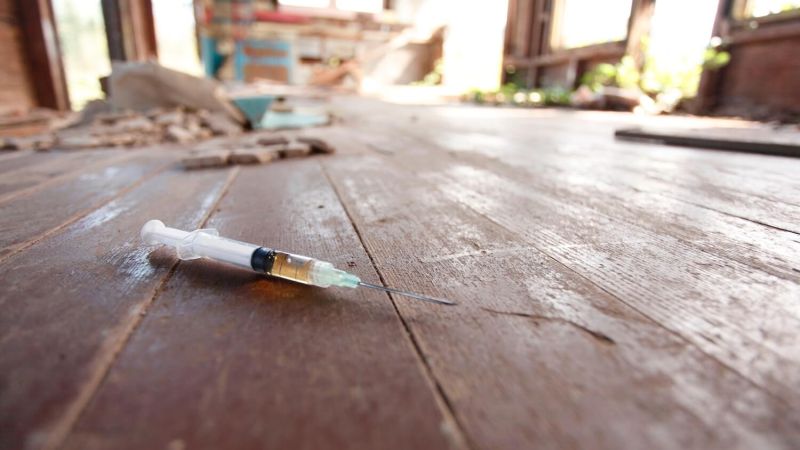 Needle used for drugs. Drug Induced Death Laws in NJ